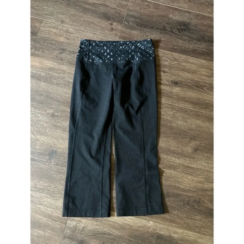 Lululemon‎ Gather & Crow Dot Crop II Shine Dot 2